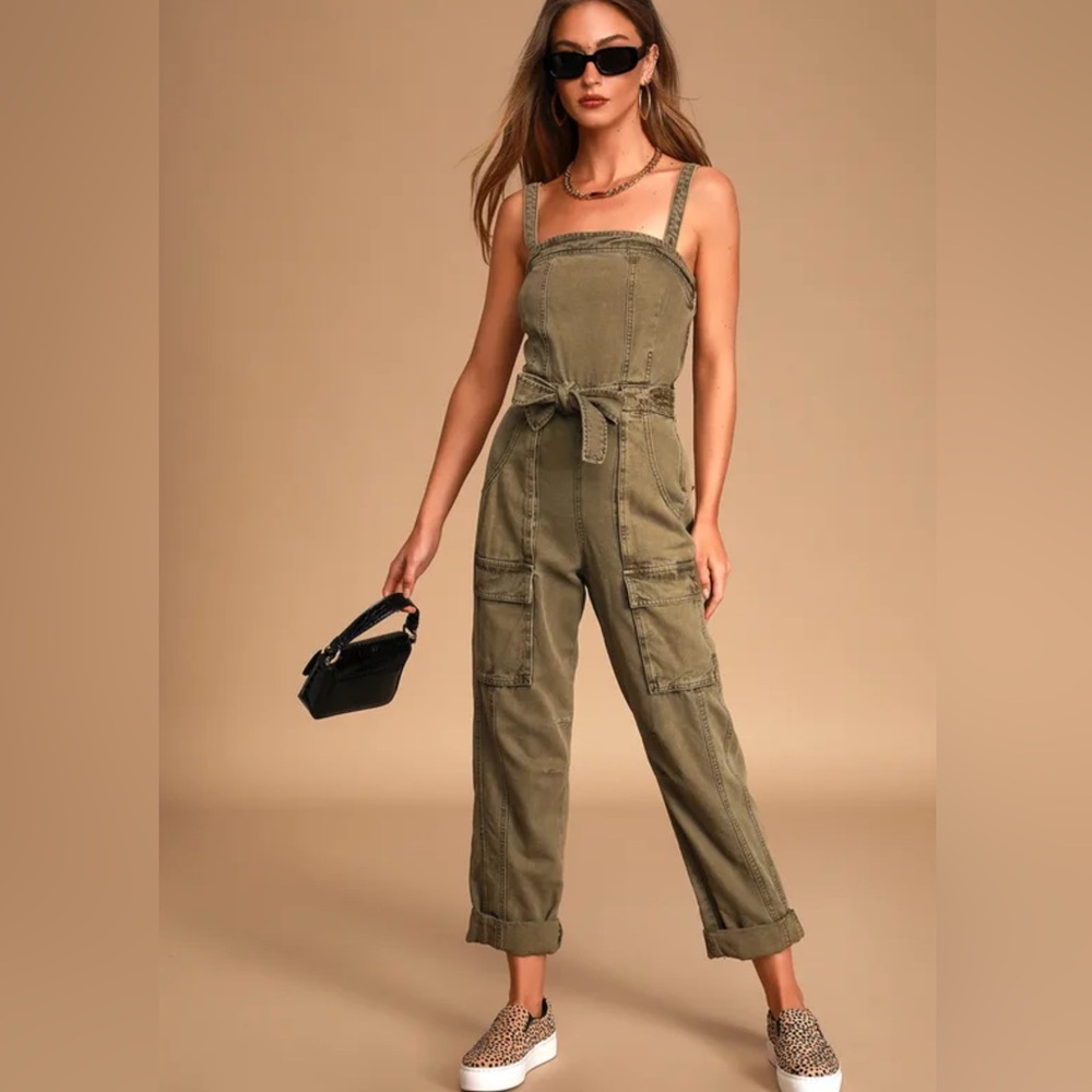 Free People Army Green Open Back Cargo Jumpsuit XS EUC
